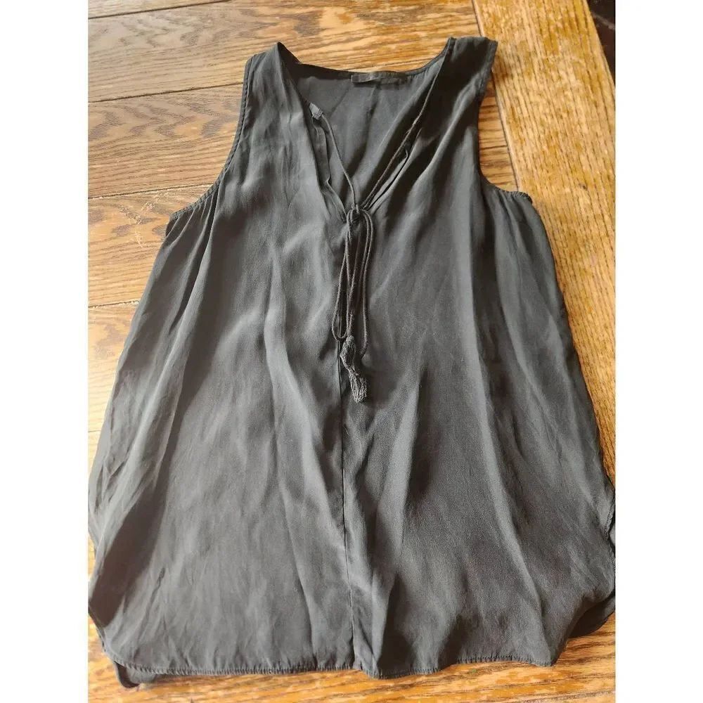 Jenni Kayne black tie neck silk tank sz Small